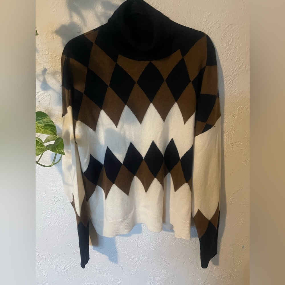 J. Crew Relaxed Fit Cashmere Turtleneck Sweater In Argyle - Picture 3 of 7